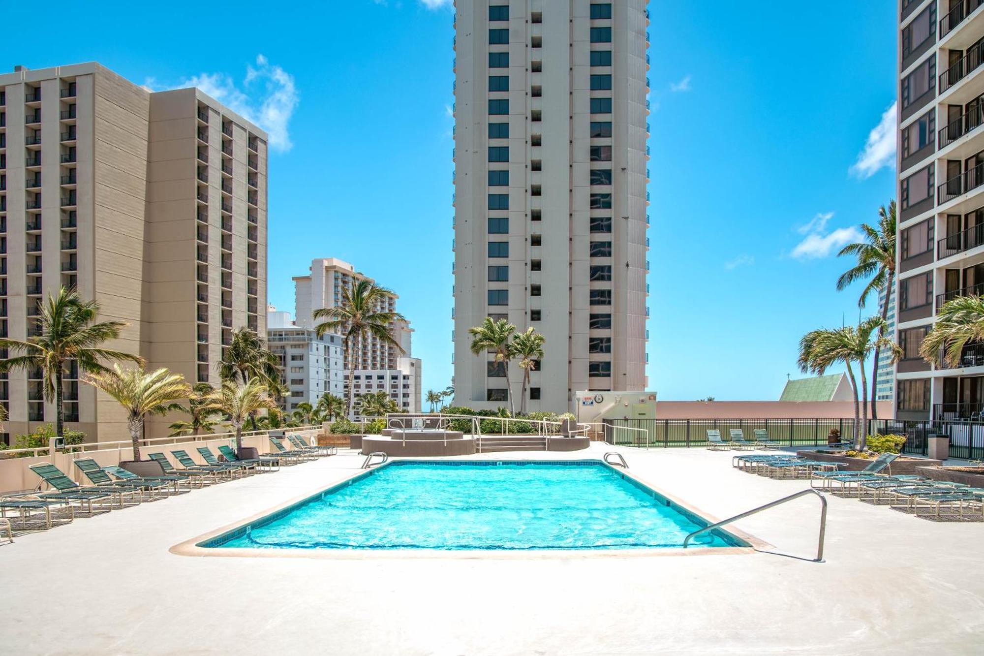 Aloha Vibes With Ocean Views, Near Beach & Parking! Гонолулу Екстер'єр фото