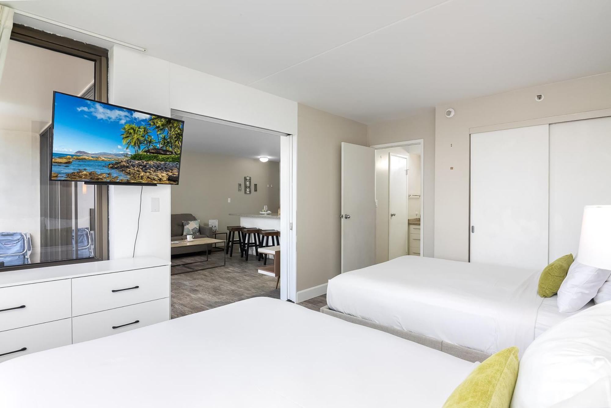 Aloha Vibes With Ocean Views, Near Beach & Parking! Гонолулу Екстер'єр фото