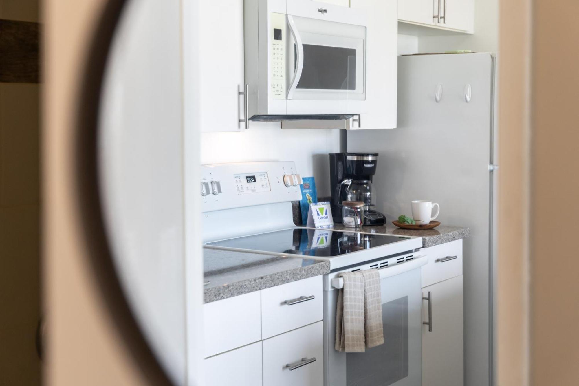 Aloha Vibes With Ocean Views, Near Beach & Parking! Гонолулу Екстер'єр фото