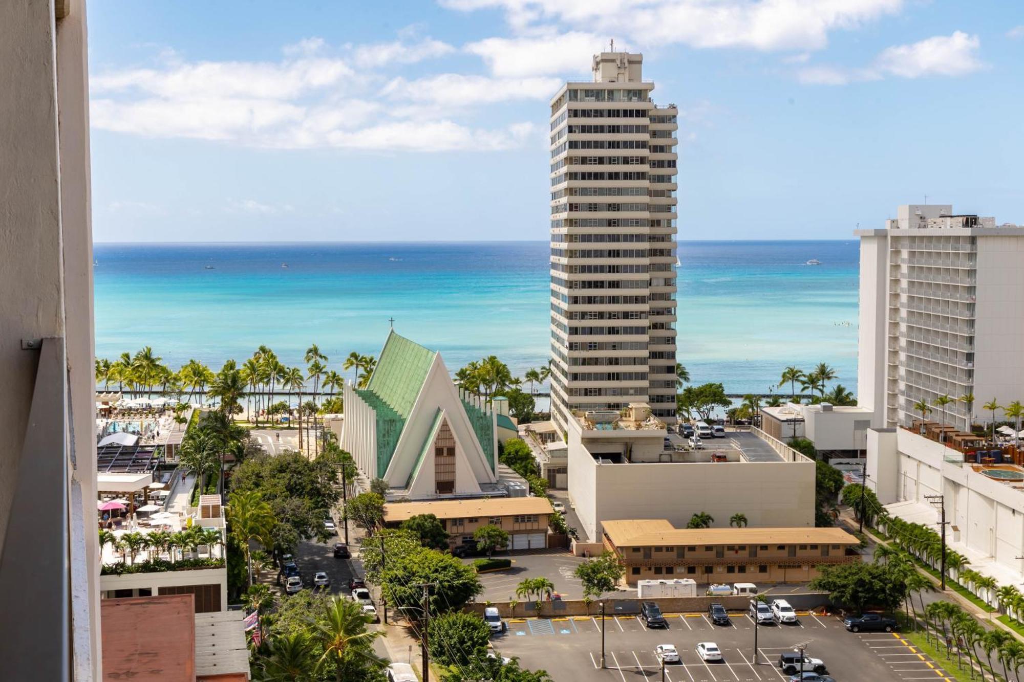 Aloha Vibes With Ocean Views, Near Beach & Parking! Гонолулу Екстер'єр фото